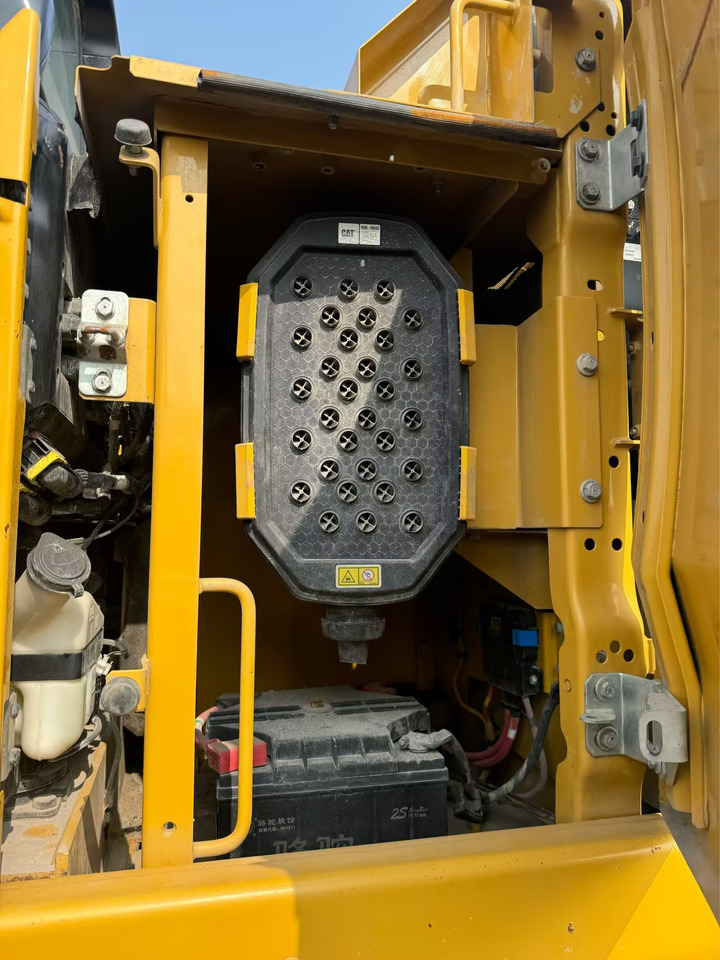 CATERPILLAR 345GC - Lintekskavaator: pilt 5 CATERPILLAR 345GC - Lintekskavaator: pilt 5