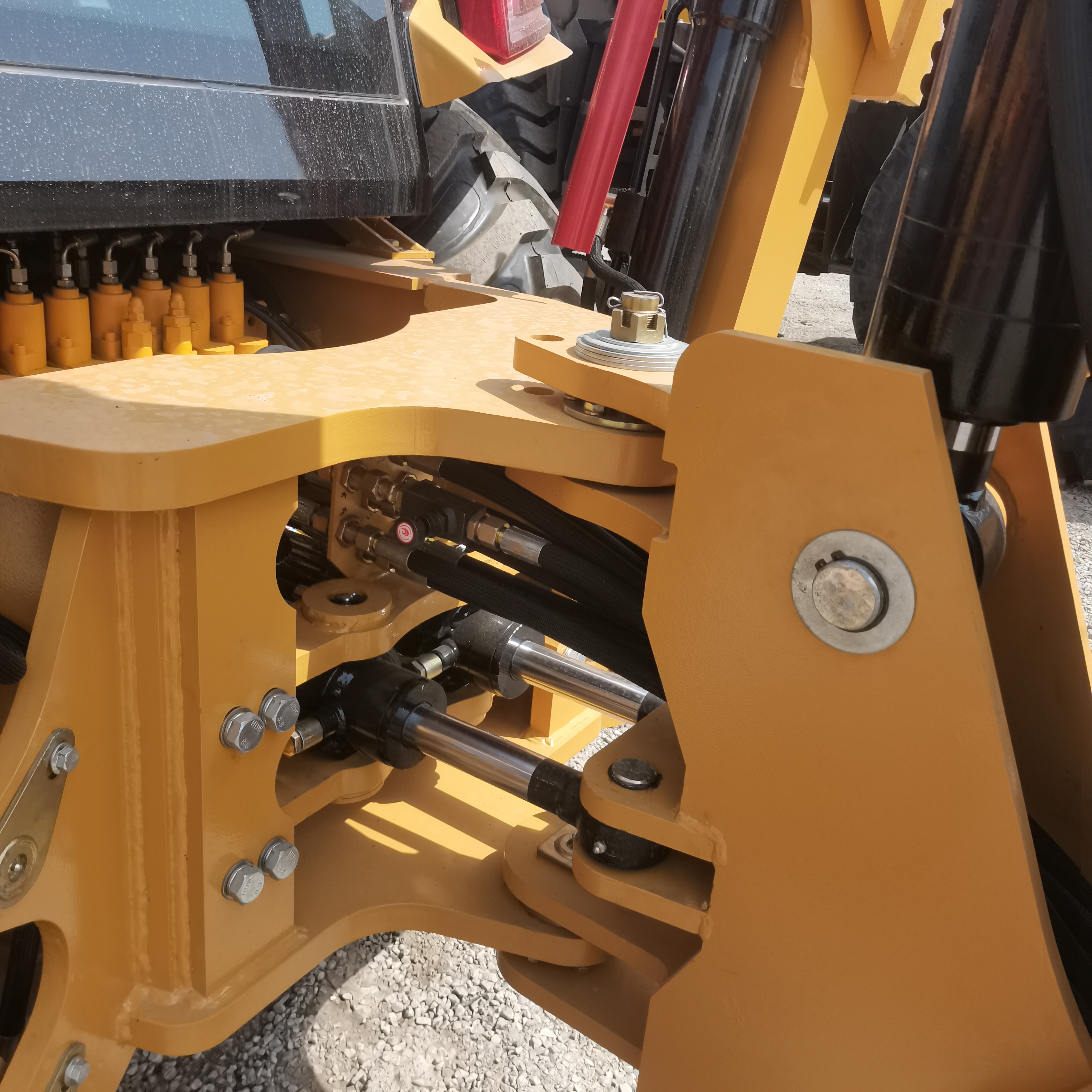 CATERPILLAR 420F - Ekskavaator-laadur: pilt 5 CATERPILLAR 420F - Ekskavaator-laadur: pilt 5