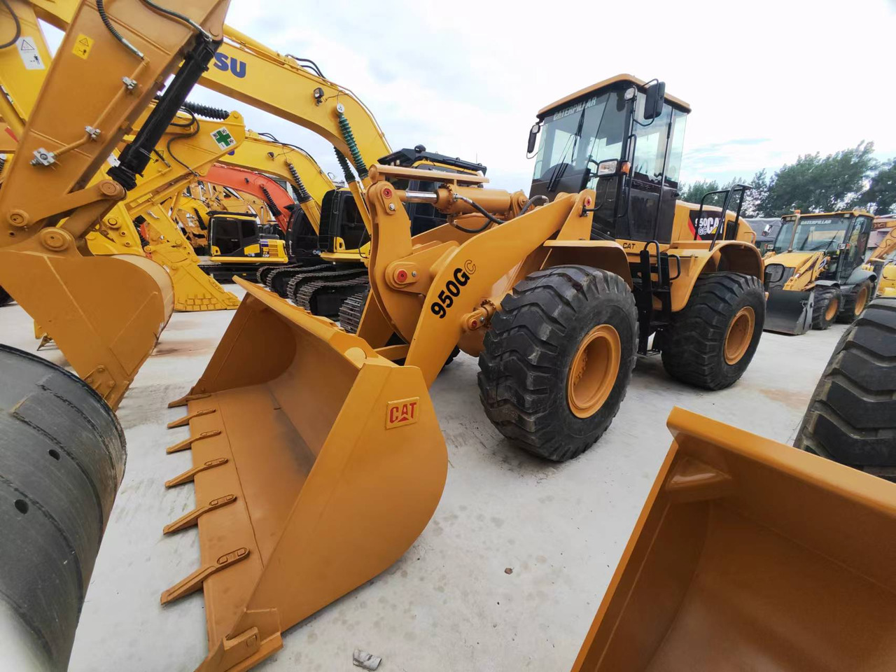 CATERPILLAR 950G - Rataslaadur: pilt 1 CATERPILLAR 950G - Rataslaadur: pilt 1