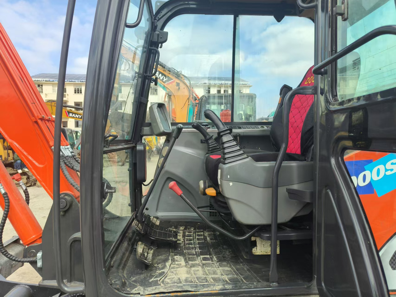 DOOSAN DX60 liising DOOSAN DX60: pilt 11