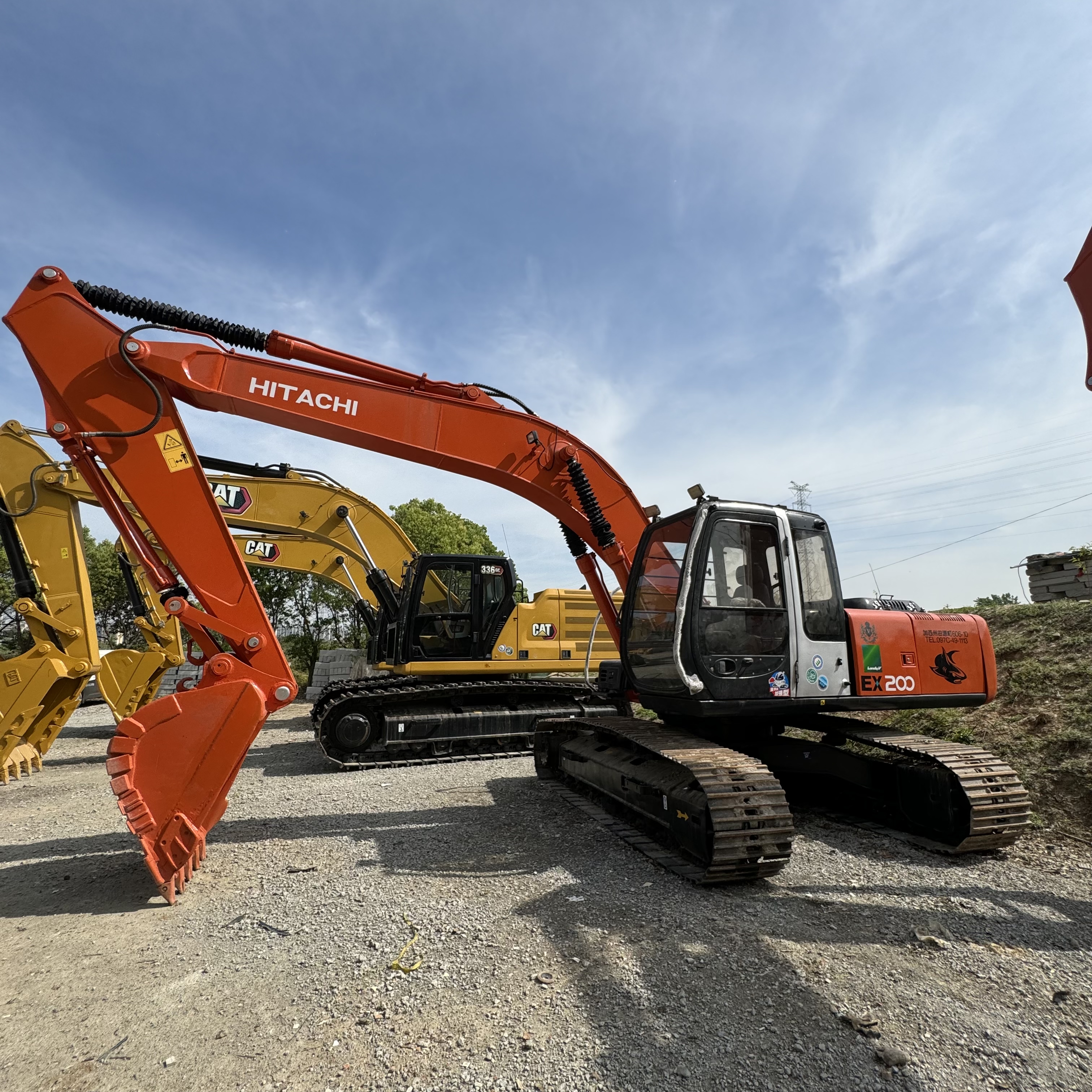 HITACHI ZX200 - Lintekskavaator: pilt 1 HITACHI ZX200 - Lintekskavaator: pilt 1