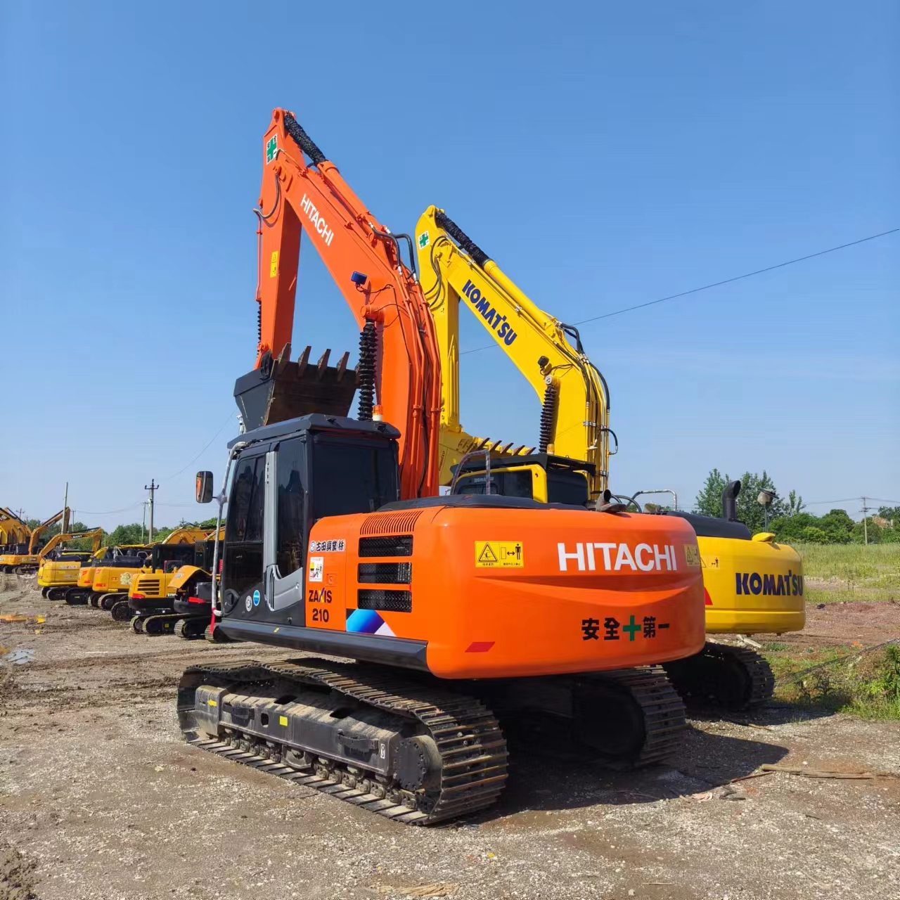HITACHI ZX210 - Lintekskavaator: pilt 1 HITACHI ZX210 - Lintekskavaator: pilt 1