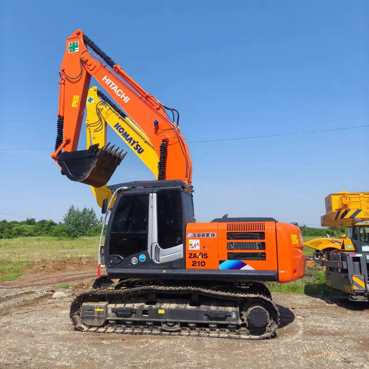 HITACHI ZX210 - Lintekskavaator: pilt 3 HITACHI ZX210 - Lintekskavaator: pilt 3