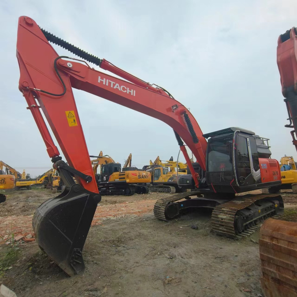 HITACHI ZX240 - Lintekskavaator: pilt 2 HITACHI ZX240 - Lintekskavaator: pilt 2