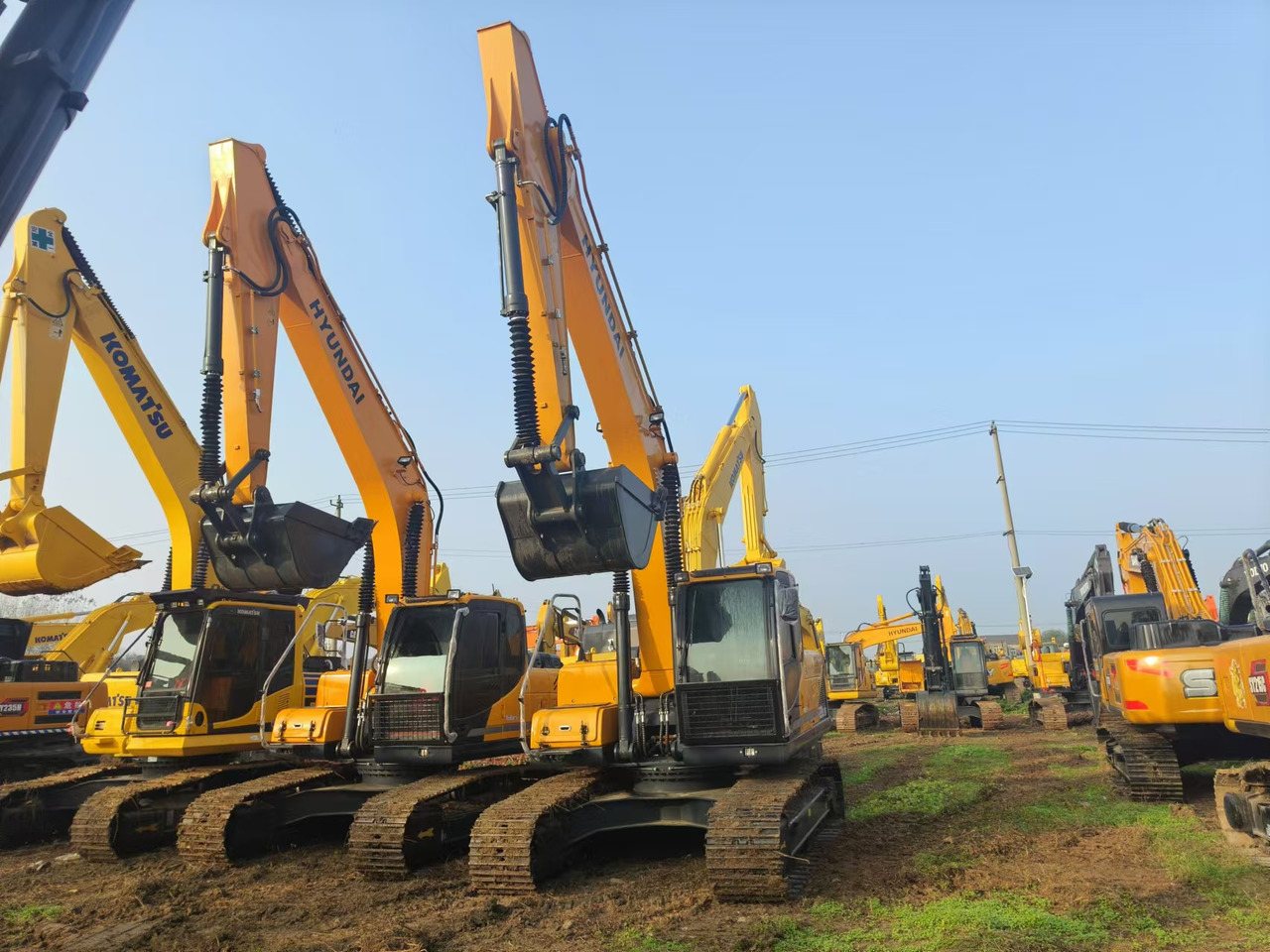 HYUNDAI ROBEX 220LC-9S - Lintekskavaator: pilt 4 HYUNDAI ROBEX 220LC-9S - Lintekskavaator: pilt 4