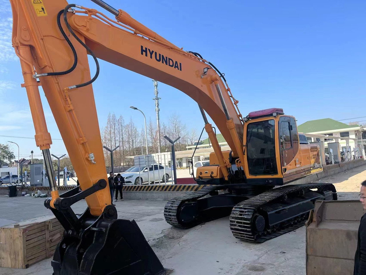 Hyundai 305 - Lintekskavaator: pilt 5 Hyundai 305 - Lintekskavaator: pilt 5