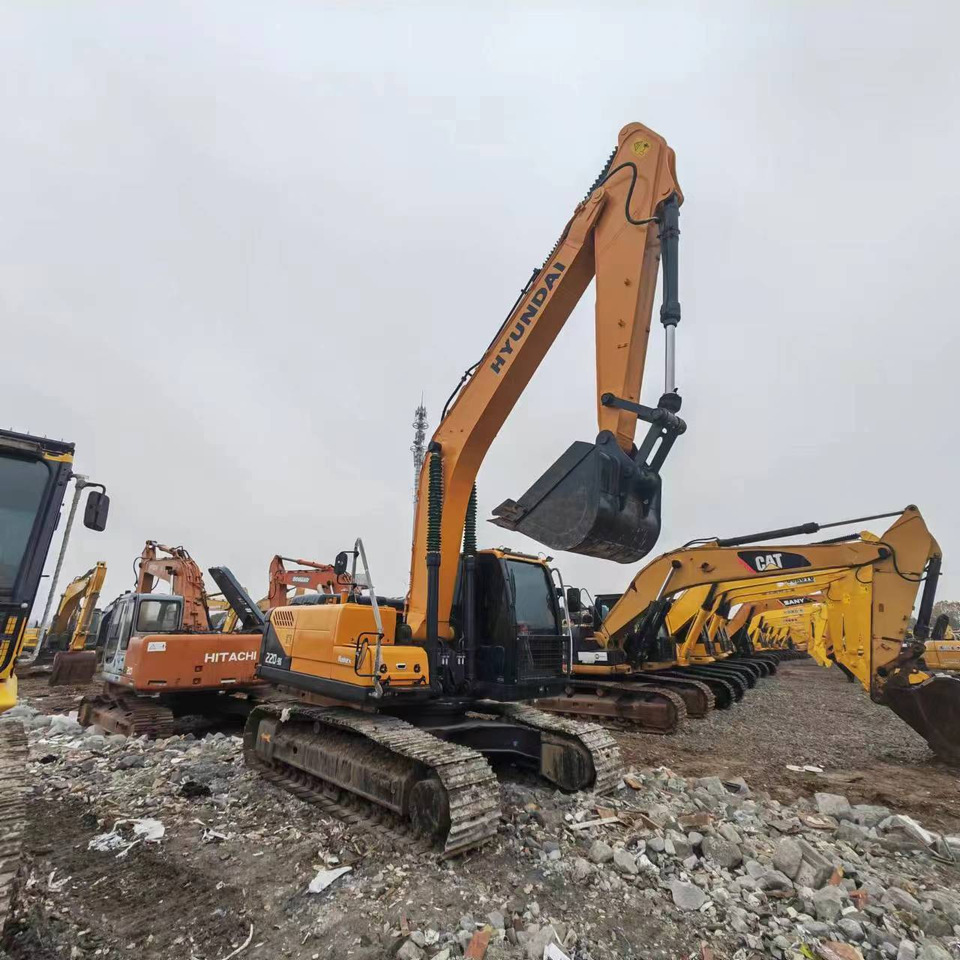 Hyundai HX220L - Lintekskavaator: pilt 5 Hyundai HX220L - Lintekskavaator: pilt 5