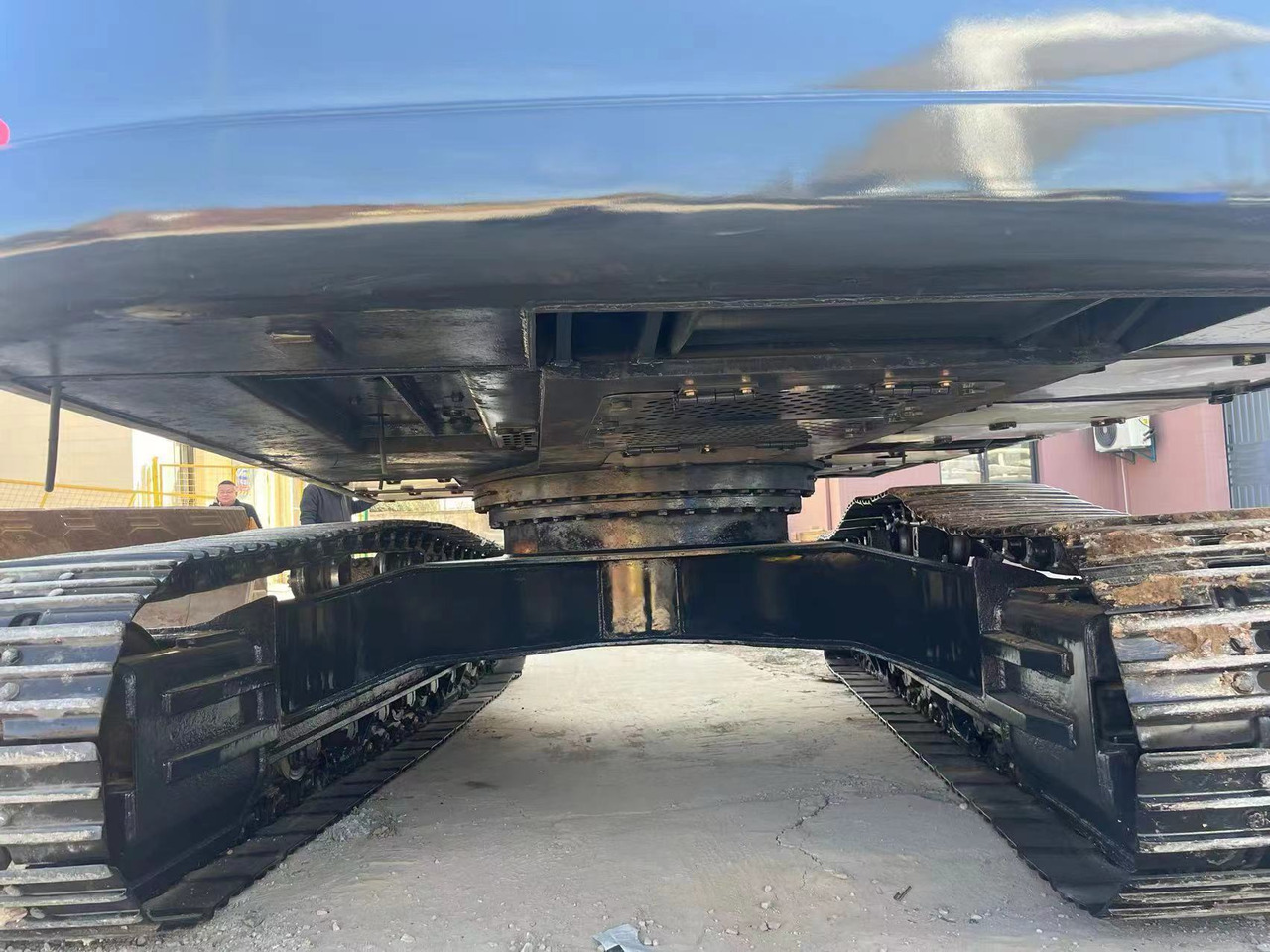 Lintekskavaator Hyundai R305LC-9T: pilt 7