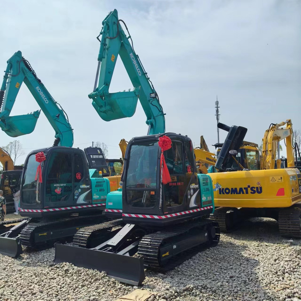 KOBELCO SK75-8 - Lintekskavaator: pilt 5 KOBELCO SK75-8 - Lintekskavaator: pilt 5