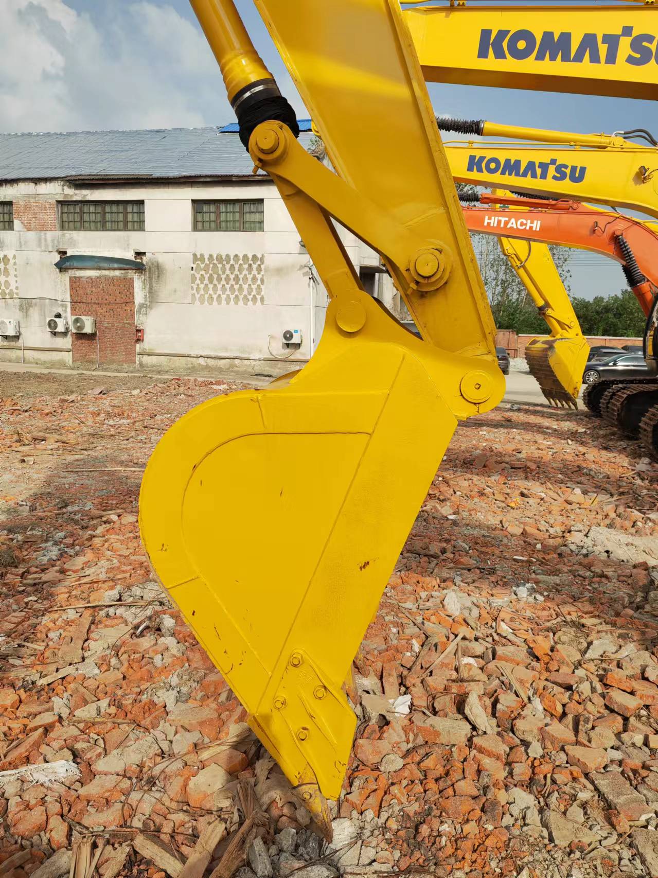 Lintekskavaator KOMATSU PC200: pilt 14 Lintekskavaator KOMATSU PC200: pilt 14