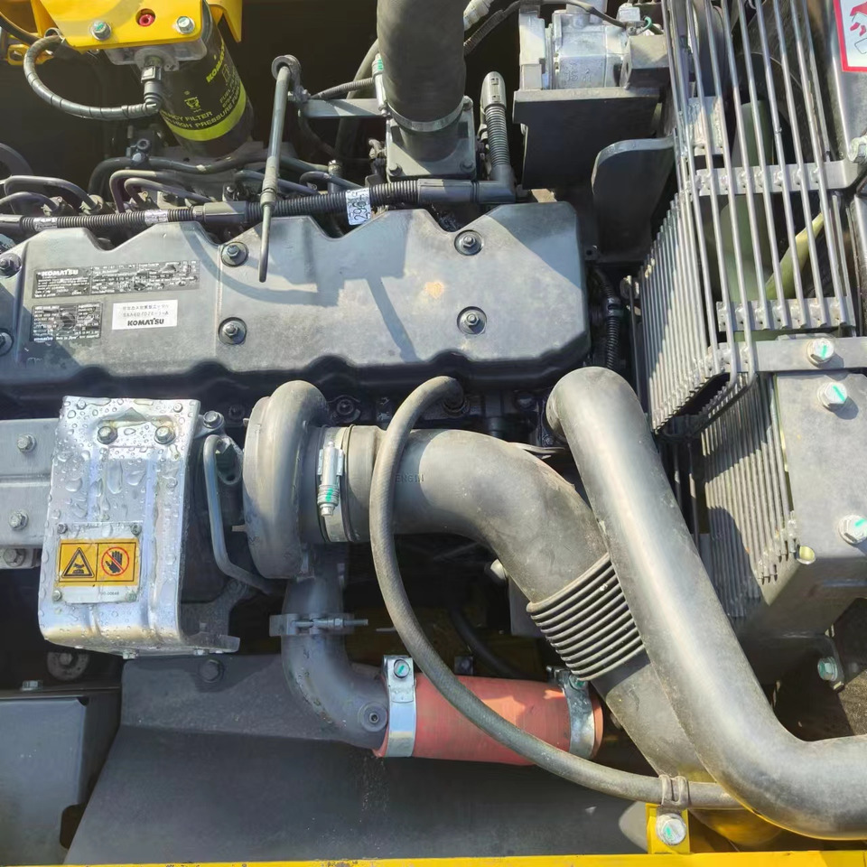 KOMATSU PC200 - Lintekskavaator: pilt 3 KOMATSU PC200 - Lintekskavaator: pilt 3