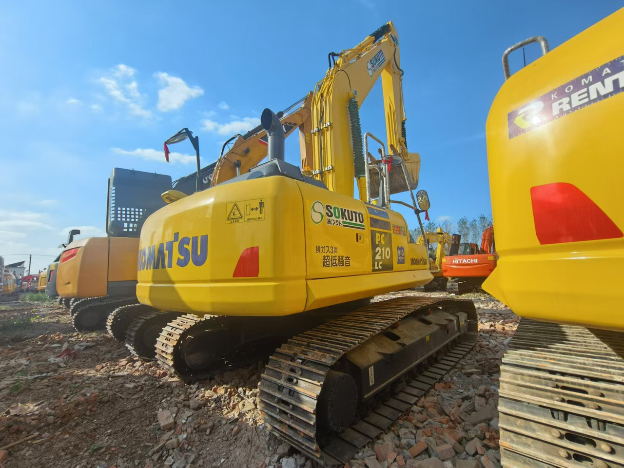 KOMATSU PC210LC-8 - Lintekskavaator: pilt 3 KOMATSU PC210LC-8 - Lintekskavaator: pilt 3