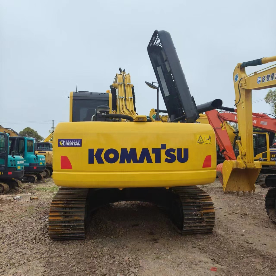 KOMATSU PC220-8 - Lintekskavaator: pilt 5 KOMATSU PC220-8 - Lintekskavaator: pilt 5