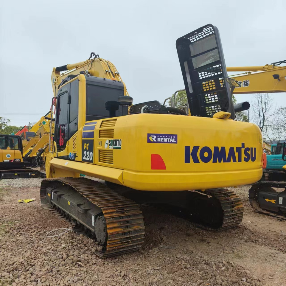 KOMATSU PC220-8 - Lintekskavaator: pilt 4 KOMATSU PC220-8 - Lintekskavaator: pilt 4
