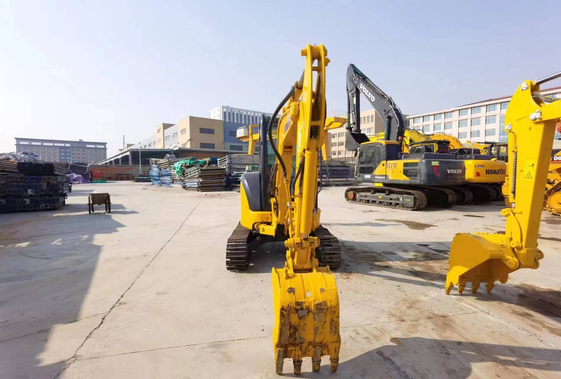 Miniekskavaator KOMATSU PC35: pilt 6