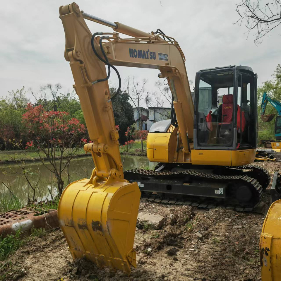 KOMATSU PC78US - Lintekskavaator: pilt 3 KOMATSU PC78US - Lintekskavaator: pilt 3