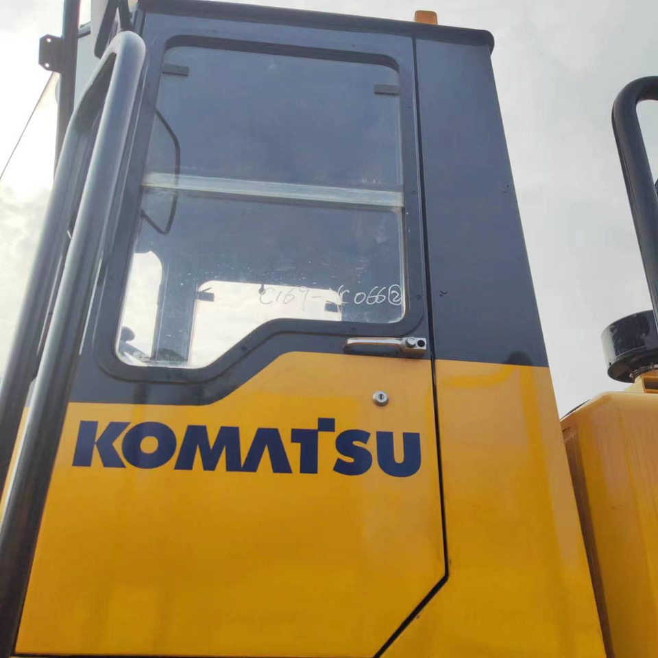 KOMATSU WA380 - Rataslaadur: pilt 5 KOMATSU WA380 - Rataslaadur: pilt 5