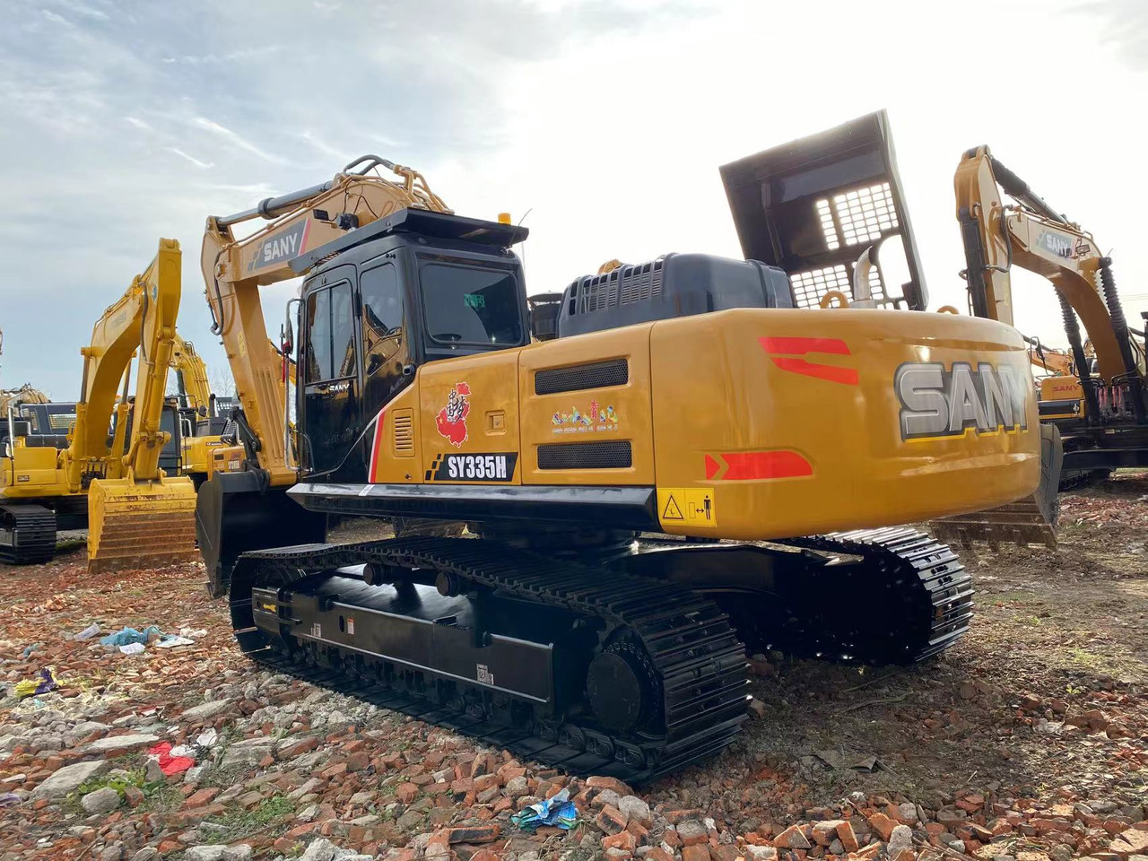 SANY SY335H - Lintekskavaator: pilt 1 SANY SY335H - Lintekskavaator: pilt 1