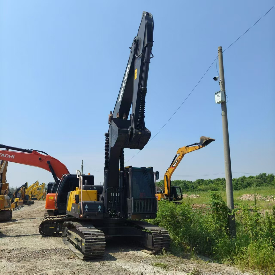 VOLVO EC210 - Lintekskavaator: pilt 4 VOLVO EC210 - Lintekskavaator: pilt 4