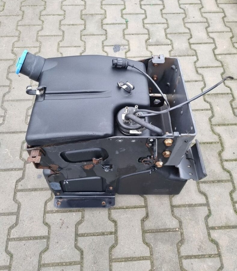 82169359 Renault MIDLUM PREMIUM DXI 5 7 VOLVO FL FE - AdBlue paak - Veoauto: pilt 4 82169359 Renault MIDLUM PREMIUM DXI 5 7 VOLVO FL FE - AdBlue paak - Veoauto: pilt 4