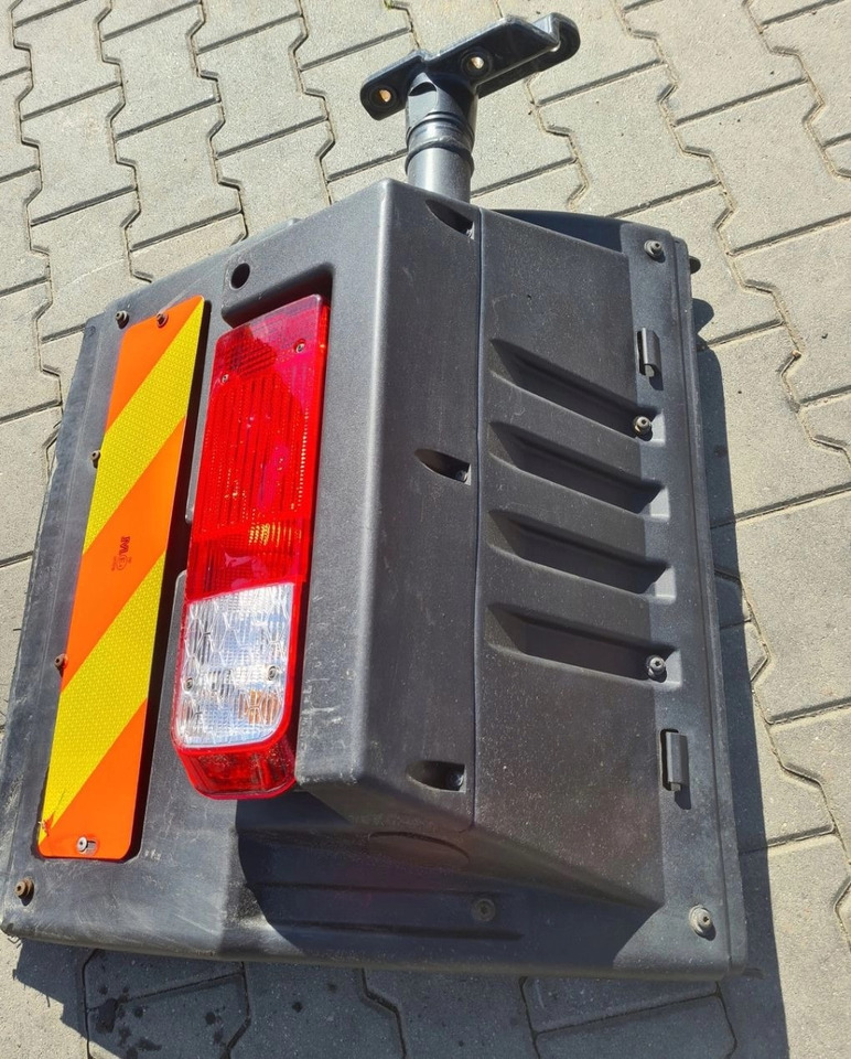 BŁOTNIK KOMPLETNY PRAWY TYŁ LAMPA CHLAPACZ MOCOWANIE FORD F-MAX CARGO - Poritiib: pilt 4 BŁOTNIK KOMPLETNY PRAWY TYŁ LAMPA CHLAPACZ MOCOWANIE FORD F-MAX CARGO - Poritiib: pilt 4