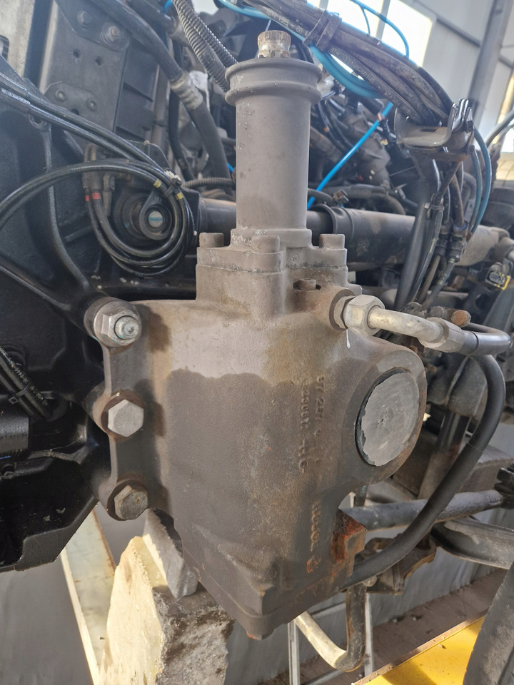 BOSCH KOLUMNA PRZEKŁADNIA KIEROWNICZA VOLVO FH 4 RENAULT GAMA RANGE T BOSCH ZF - Roolikarp - Veoauto: pilt 3 BOSCH KOLUMNA PRZEKŁADNIA KIEROWNICZA VOLVO FH 4 RENAULT GAMA RANGE T BOSCH ZF - Roolikarp - Veoauto: pilt 3