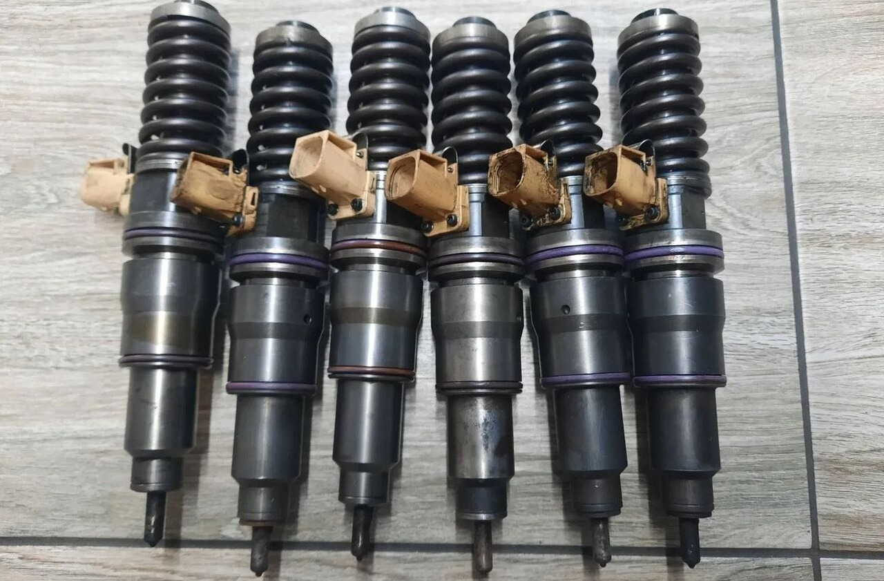 Delphi 20747797 Renault 11 truck - Kütusepump - Veoauto: pilt 1 Delphi 20747797 Renault 11 truck - Kütusepump - Veoauto: pilt 1