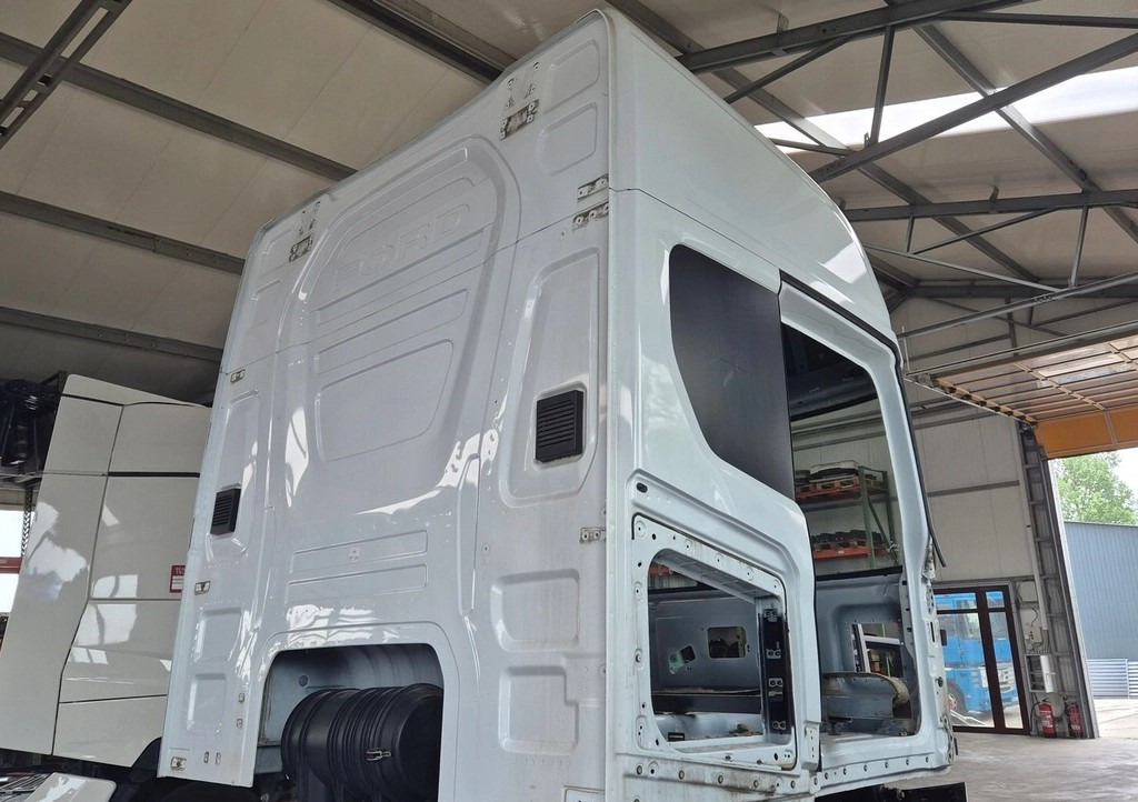 FORD GOŁA SZKIELET KABINY FORD F-MAX 500 TRUCKS EURO 6 - Kabiin - Veoauto: pilt 5 FORD GOŁA SZKIELET KABINY FORD F-MAX 500 TRUCKS EURO 6 - Kabiin - Veoauto: pilt 5