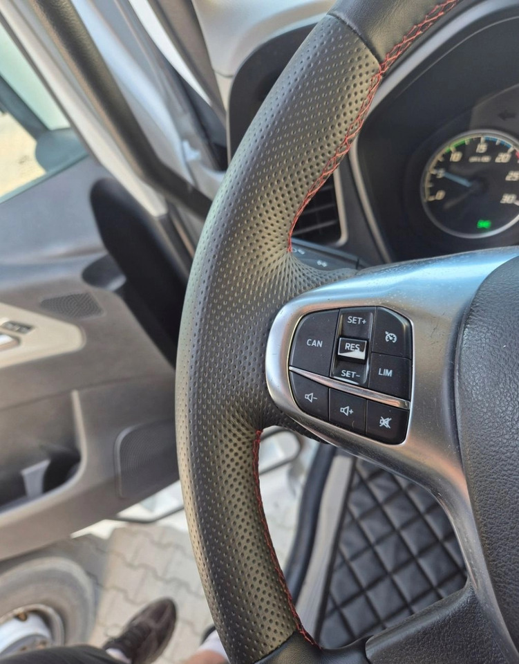 FORD KIEROWNICA WIELOFUNKCYJNA FORD F-MAX TRUCKS 500 - Rool - Veoauto: pilt 5 FORD KIEROWNICA WIELOFUNKCYJNA FORD F-MAX TRUCKS 500 - Rool - Veoauto: pilt 5