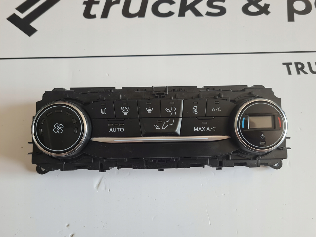 FORD PANEL OGRZEWANIA KLIMATYZACJI FORD F-MAX 500 TRUCKS EURO 6 - Armatuurlaud - Veoauto: pilt 2 FORD PANEL OGRZEWANIA KLIMATYZACJI FORD F-MAX 500 TRUCKS EURO 6 - Armatuurlaud - Veoauto: pilt 2