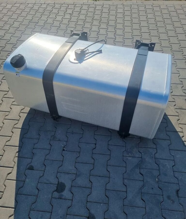 Ford F-MAX CARGO GC46 Ford F-MAX CARGO - Kütusepaak - Veoauto: pilt 1 Ford F-MAX CARGO GC46 Ford F-MAX CARGO - Kütusepaak - Veoauto: pilt 1