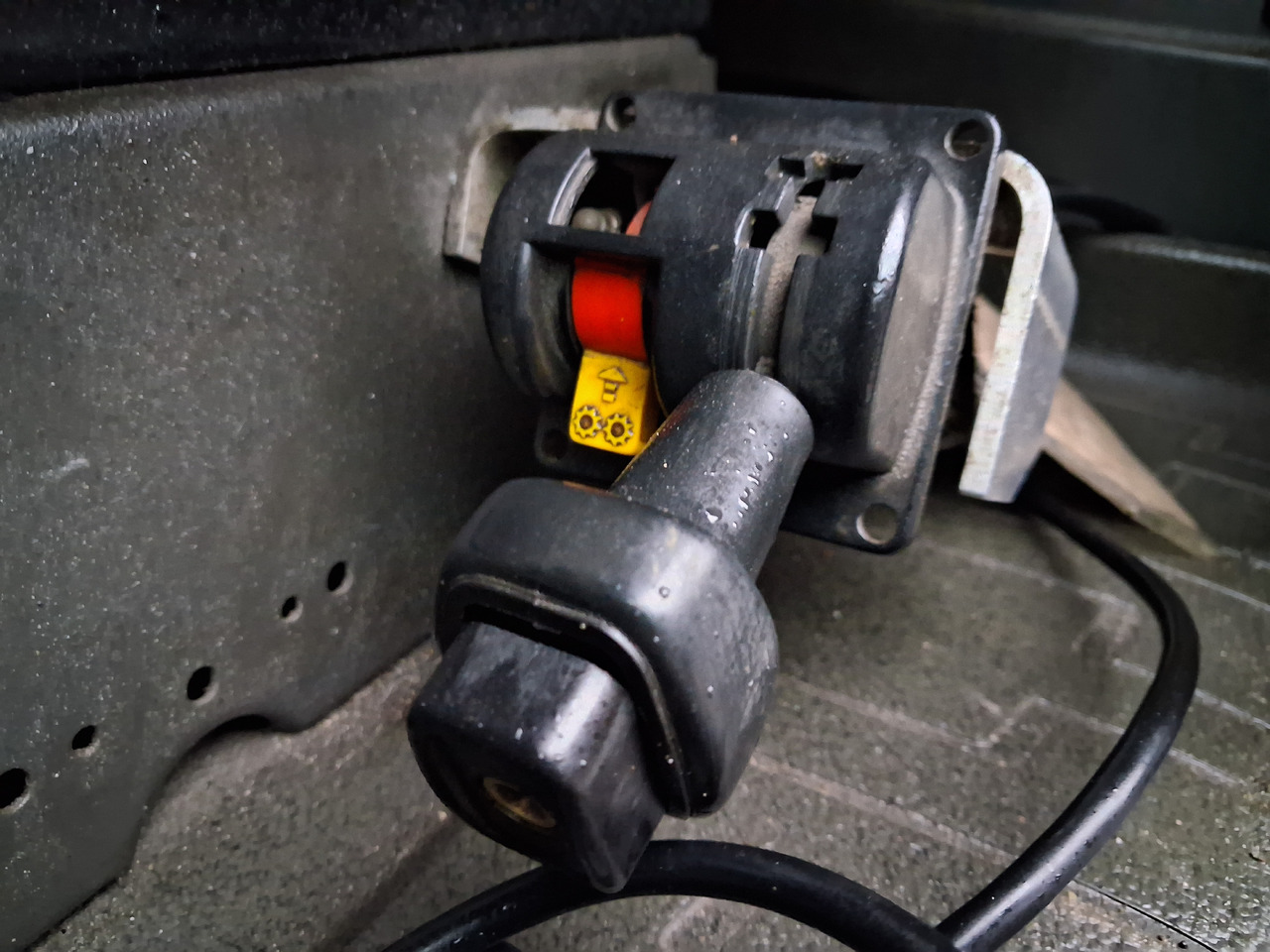 HYDRAULIKA KOMPLET SKRZYNIA I-SHIFT RENAULT DXI GAMA T K VOLVO FH FM - Hüdraulika - Veoauto: pilt 3 HYDRAULIKA KOMPLET SKRZYNIA I-SHIFT RENAULT DXI GAMA T K VOLVO FH FM - Hüdraulika - Veoauto: pilt 3