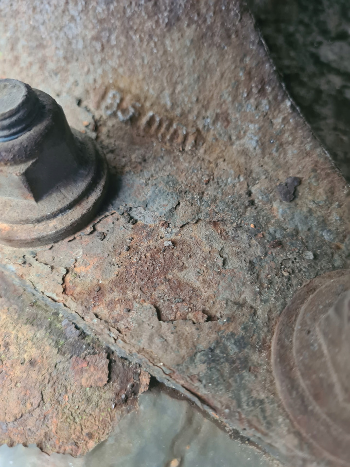 JOST SIODŁO JOST 185 MM RENAULT GAMA T C K VOLVO FH 4 FM 4 FH 5 FM 5 - Sidurattad - Veoauto: pilt 4 JOST SIODŁO JOST 185 MM RENAULT GAMA T C K VOLVO FH 4 FM 4 FH 5 FM 5 - Sidurattad - Veoauto: pilt 4