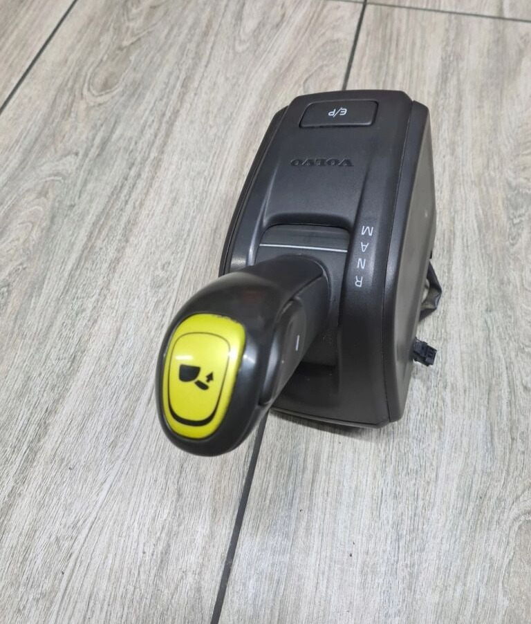 JOYSTICK ZMIANY BIEGÓW GAŁKA LEWAREK VOLVO FH 4 FM 4 FH 16 EURO 6 22647972 Volvo FH 4 FM 4 FH 16 EURO 6 22647972 Volvo VOLVO FH 4 FM 4 FH 16 EURO 6 22647972 - Käigukang - Veoauto: pilt 1 JOYSTICK ZMIANY BIEGÓW GAŁKA LEWAREK VOLVO FH 4 FM 4 FH 16 EURO 6 22647972 Volvo FH 4 FM 4 FH 16 EURO 6 22647972 Volvo VOLVO FH 4 FM 4 FH 16 EURO 6 22647972 - Käigukang - Veoauto: pilt 1
