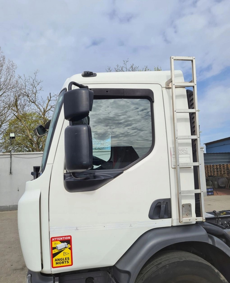 KOMPLETNA DZIENNA RENAULT GAMA D19 D EURO 6 - Kabiin: pilt 2 KOMPLETNA DZIENNA RENAULT GAMA D19 D EURO 6 - Kabiin: pilt 2