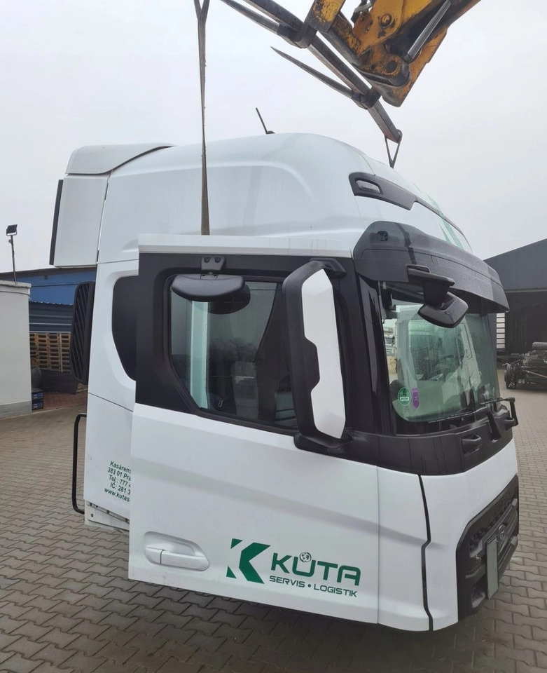 KOMPLETNA FORD F-MAX TRUCKS CARGO 500 - Kabiin: pilt 3 KOMPLETNA FORD F-MAX TRUCKS CARGO 500 - Kabiin: pilt 3