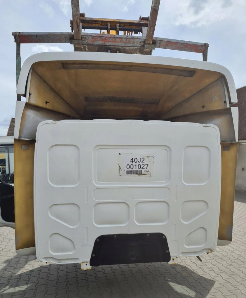 KOMPLETNA RENAULT GAMA D12 D EURO 6 NISKA - Kabiin: pilt 5 KOMPLETNA RENAULT GAMA D12 D EURO 6 NISKA - Kabiin: pilt 5