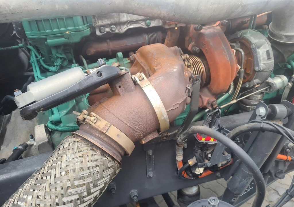 KOMPLETNY VOLVO FH 4 FM 4 FH 5 D13K 500 EUVI K6 I-SAVE T2800 EURO 6 - Mootor: pilt 5 KOMPLETNY VOLVO FH 4 FM 4 FH 5 D13K 500 EUVI K6 I-SAVE T2800 EURO 6 - Mootor: pilt 5