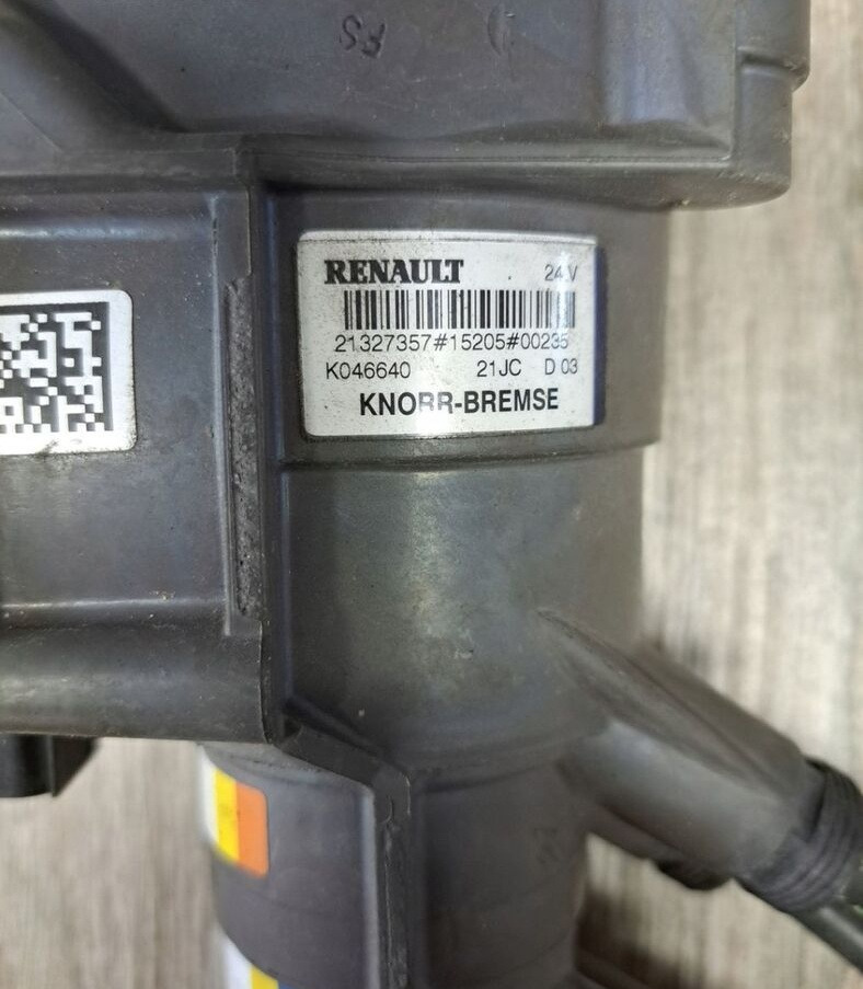 Knorr-Bremse Renault GAMA T C K - Piduriklapp - Veoauto: pilt 3 Knorr-Bremse Renault GAMA T C K - Piduriklapp - Veoauto: pilt 3