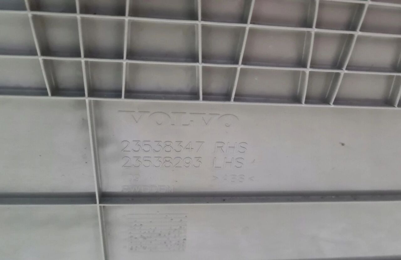 LODÓWKA CHŁODZIARKA VOLVO FH 4 FH 5 EURO 6 Volvo FH 4 FH 5 EURO 6 Volvo VOLVO FH 4 FH 5 EURO 6 - Kabiin ja interjöör - Veoauto: pilt 3 LODÓWKA CHŁODZIARKA VOLVO FH 4 FH 5 EURO 6 Volvo FH 4 FH 5 EURO 6 Volvo VOLVO FH 4 FH 5 EURO 6 - Kabiin ja interjöör - Veoauto: pilt 3