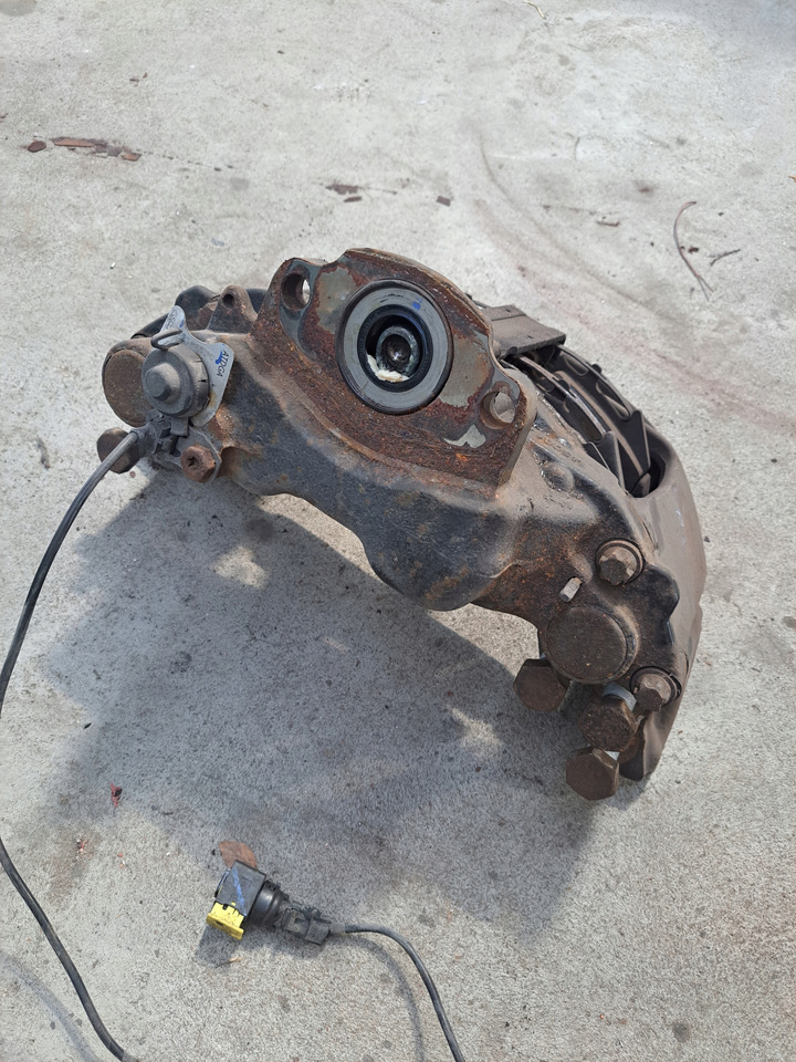 MERITOR ZACISK HAMULCOWY MERITOR PRAWY LUB LEWY PRZÓD FORD F-MAX CARGO - Pidurirattad - Veoauto: pilt 3 MERITOR ZACISK HAMULCOWY MERITOR PRAWY LUB LEWY PRZÓD FORD F-MAX CARGO - Pidurirattad - Veoauto: pilt 3