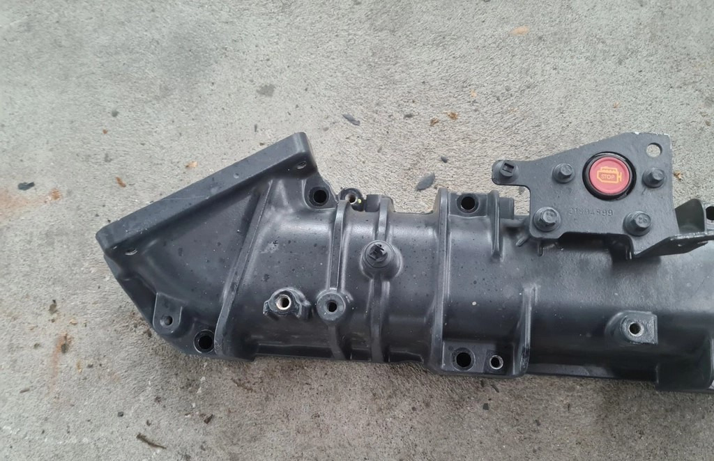 RENAULT GAMA T EVO TURBO COMPOUND I-SAVE 24237285 - Sisselaskekollektor: pilt 2 RENAULT GAMA T EVO TURBO COMPOUND I-SAVE 24237285 - Sisselaskekollektor: pilt 2