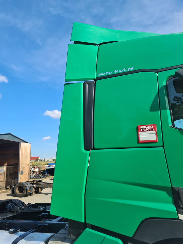 RENAULT SPOILERY OWIEWKI KABINY ZAKABINOWE STELAŻ KOMPLET RENAULT GAMA T RANGE - Aerodünaamika/ Spoiler - Veoauto: pilt 4 RENAULT SPOILERY OWIEWKI KABINY ZAKABINOWE STELAŻ KOMPLET RENAULT GAMA T RANGE - Aerodünaamika/ Spoiler - Veoauto: pilt 4