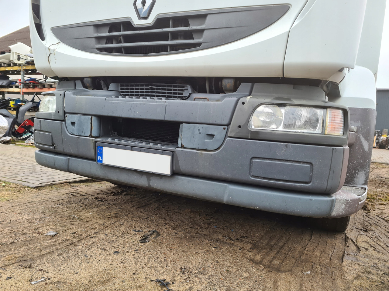 RENAULT ZDERZAK KOMPLETNY Z LAMPAMI BELKA STOPNIE RENAULT MIDLUM DXI 22.5 EURO 5 - Kaitseraud - Veoauto: pilt 2 RENAULT ZDERZAK KOMPLETNY Z LAMPAMI BELKA STOPNIE RENAULT MIDLUM DXI 22.5 EURO 5 - Kaitseraud - Veoauto: pilt 2