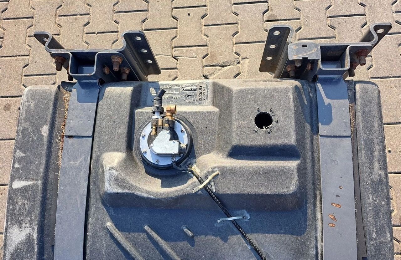 Renault 20823448 Renault GAMA D MIDLUM PREMIUM DXI VOLVO FL FE - Kütusepaak - Veoauto: pilt 4 Renault 20823448 Renault GAMA D MIDLUM PREMIUM DXI VOLVO FL FE - Kütusepaak - Veoauto: pilt 4
