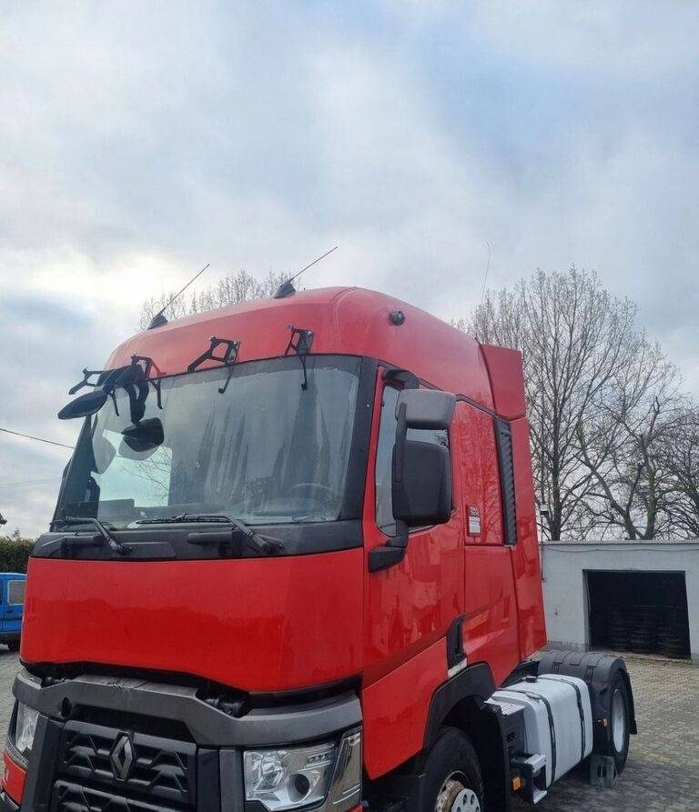 Renault KOMPLETNA GAMA T RANGE EURO 6 Renault RENAULT GAMA T RANGE ŚREDNIA KABINA. - Kabiin - Veoauto: pilt 1 Renault KOMPLETNA GAMA T RANGE EURO 6 Renault RENAULT GAMA T RANGE ŚREDNIA KABINA. - Kabiin - Veoauto: pilt 1