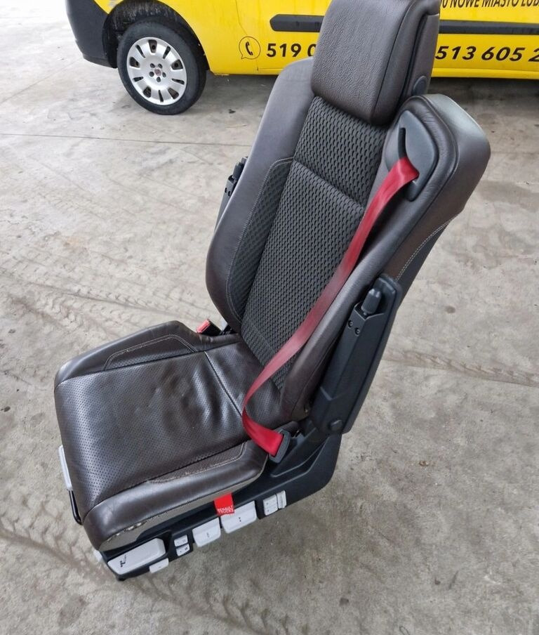 Renault SIEDZENIE KIEROWCY Renault GAMA T C K - Iste - Veoauto: pilt 2 Renault SIEDZENIE KIEROWCY Renault GAMA T C K - Iste - Veoauto: pilt 2