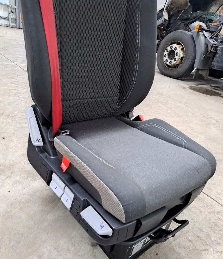Renault SIEDZENIE PASAŻERA Renault RANGE GAMA T C K - Iste - Veoauto: pilt 5 Renault SIEDZENIE PASAŻERA Renault RANGE GAMA T C K - Iste - Veoauto: pilt 5