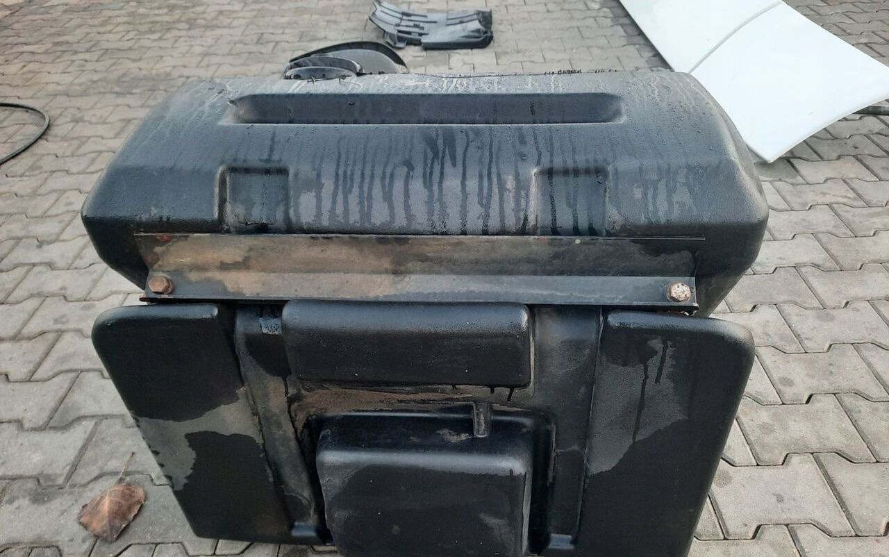 Renault ZBIORNIK PALIWA RENAULT GAMA D MIDLUM DXI VOLVO FL - Kütusepaak - Veoauto: pilt 5 Renault ZBIORNIK PALIWA RENAULT GAMA D MIDLUM DXI VOLVO FL - Kütusepaak - Veoauto: pilt 5