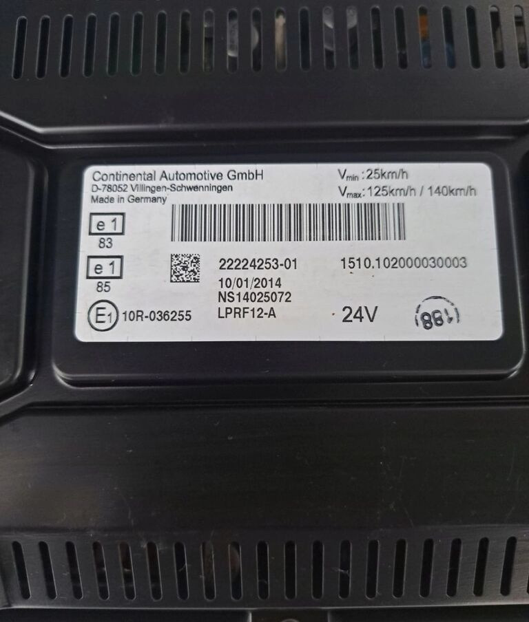 Renault ZEGARY LICZNIKI AUTOMAT GAMA T RANGE 22224253-01 Renault AUTOMAT RENAULT GAMA T RANGE 22224253 - Armatuurlaud - Veoauto: pilt 2 Renault ZEGARY LICZNIKI AUTOMAT GAMA T RANGE 22224253-01 Renault AUTOMAT RENAULT GAMA T RANGE 22224253 - Armatuurlaud - Veoauto: pilt 2